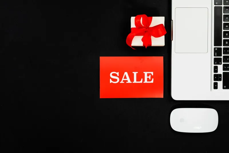 Holiday Deal or Hidden Trap? How to Buy, Activate, and Protect Your McAfee Subscription During Black Friday and Cyber Monday